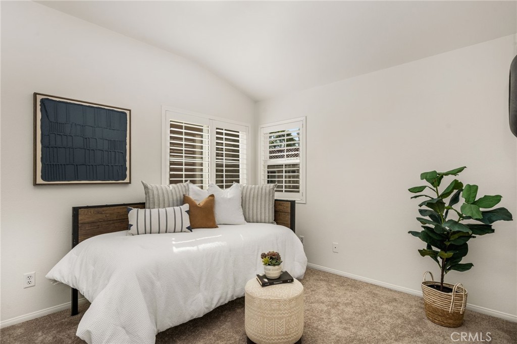 12971 Mackenzie
