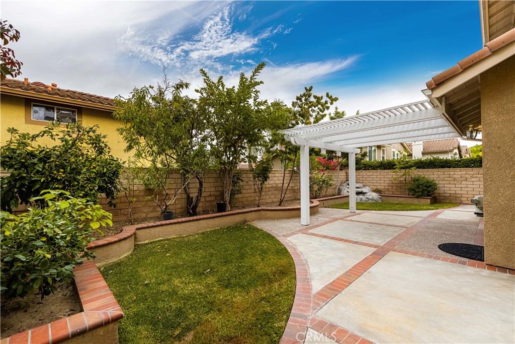 2550 Reynolds Drive