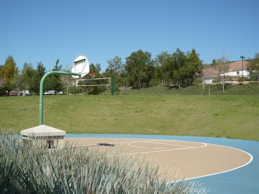 2550 Reynolds Drive