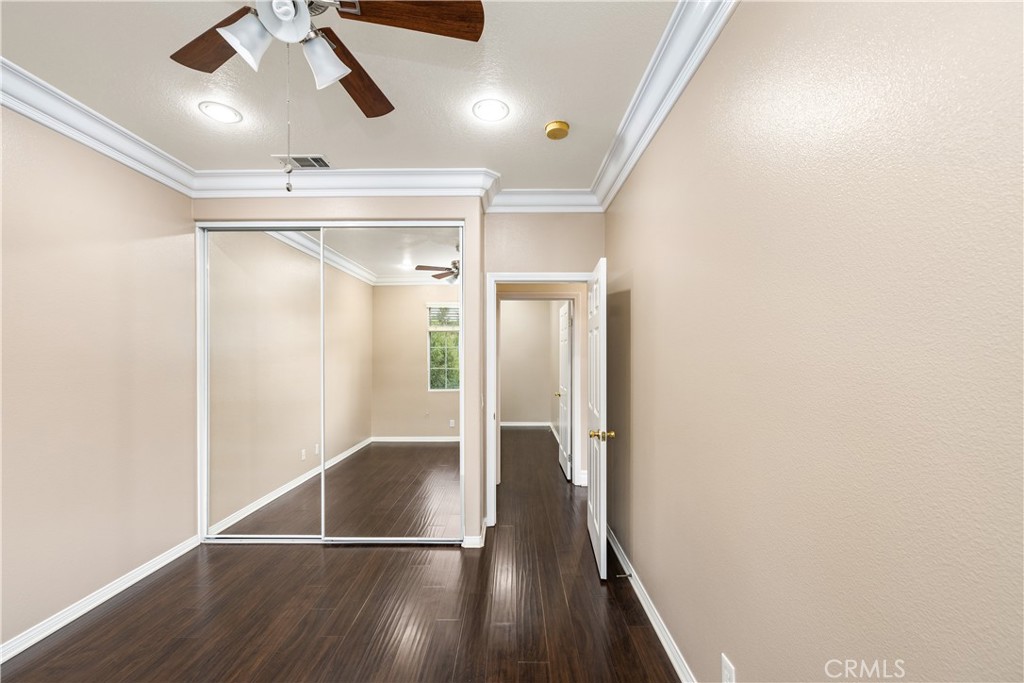 2550 Reynolds Drive