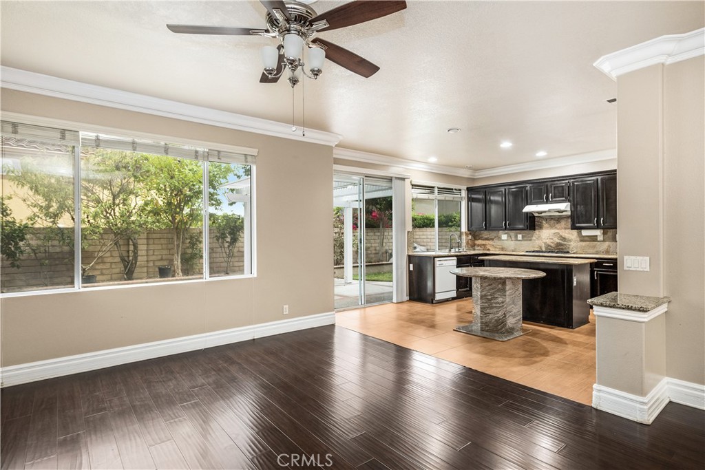 2550 Reynolds Drive