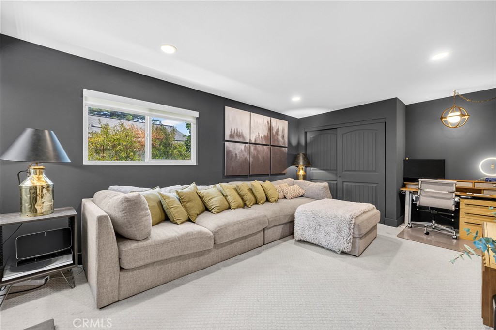 1632 Melvin Way