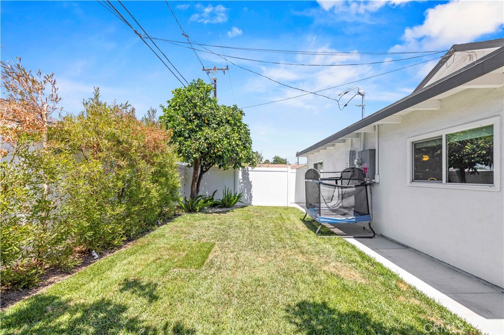 1632 Melvin Way