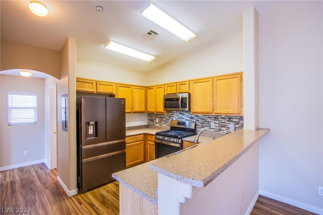 3063 Errol Flynn Street 101