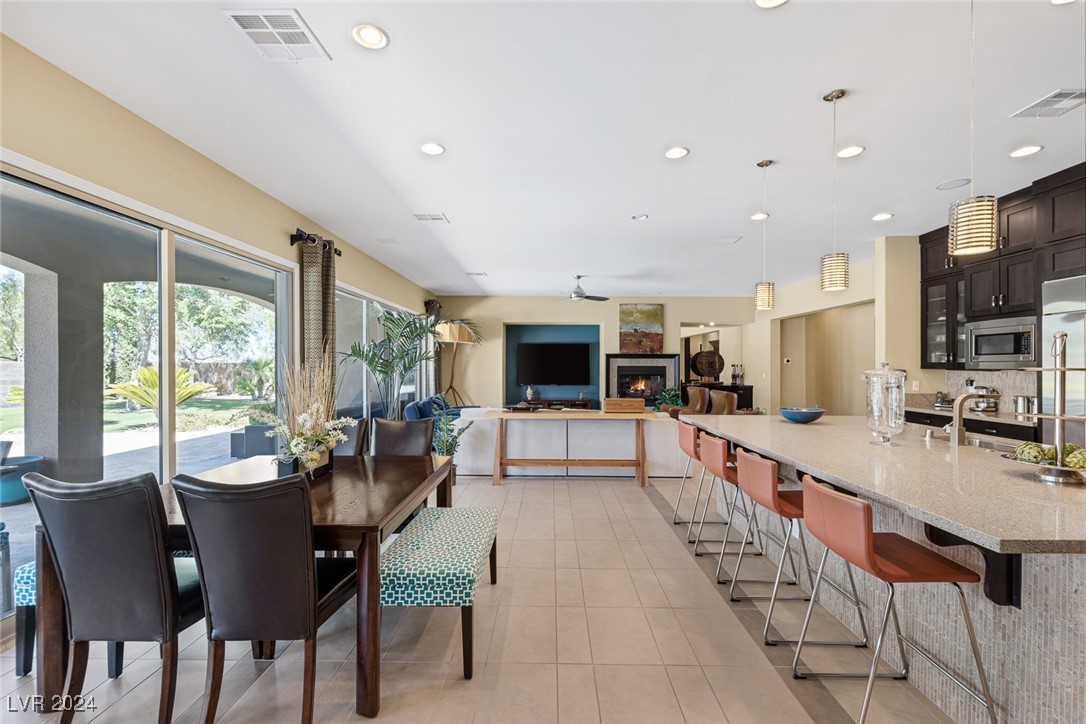 9676 Jamies Jewel Way