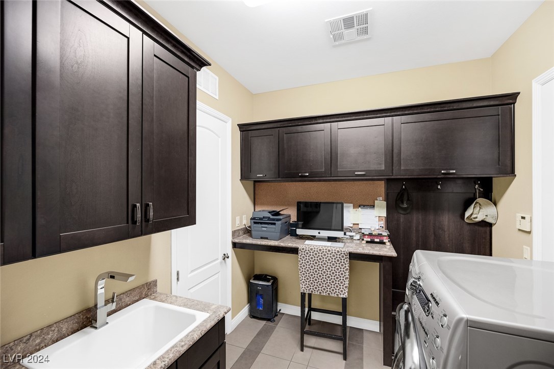 9676 Jamies Jewel Way