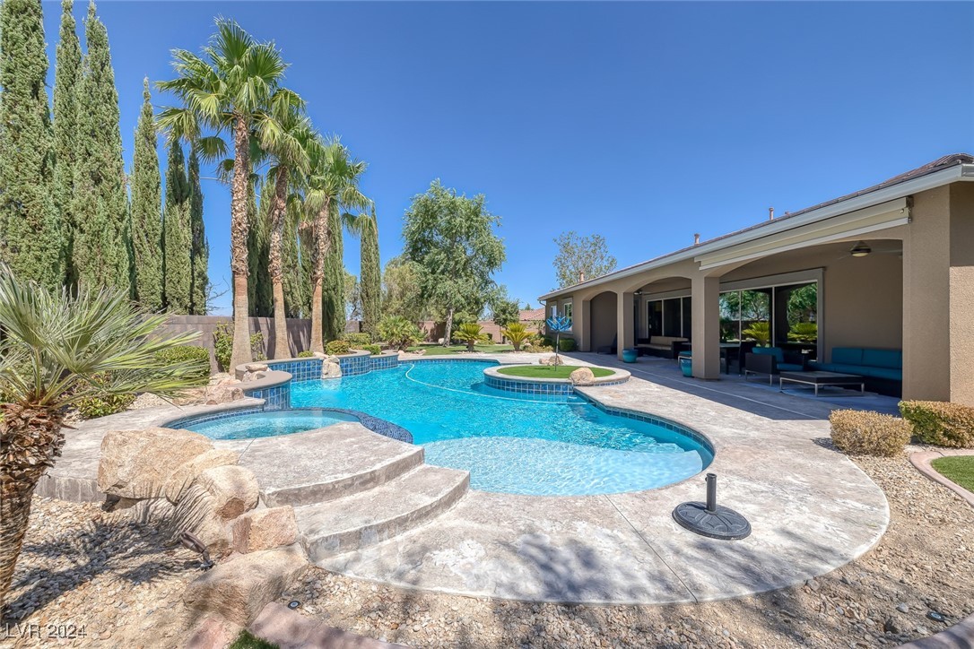 9676 Jamies Jewel Way