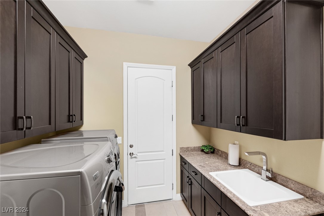 9676 Jamies Jewel Way