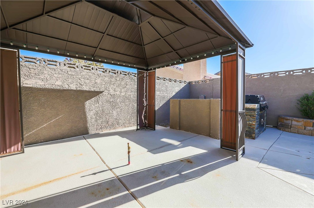 7440 Mountainboro Lane