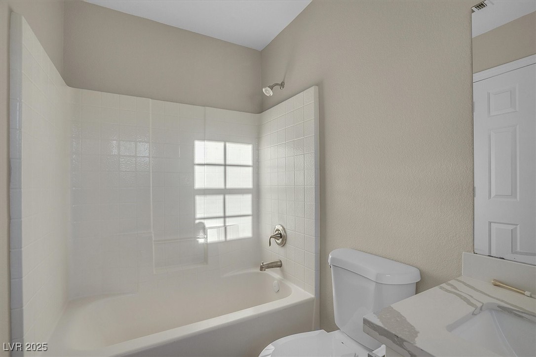 558 Poplar Leaf Street