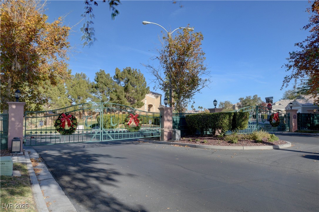 2517 New Salem Avenue