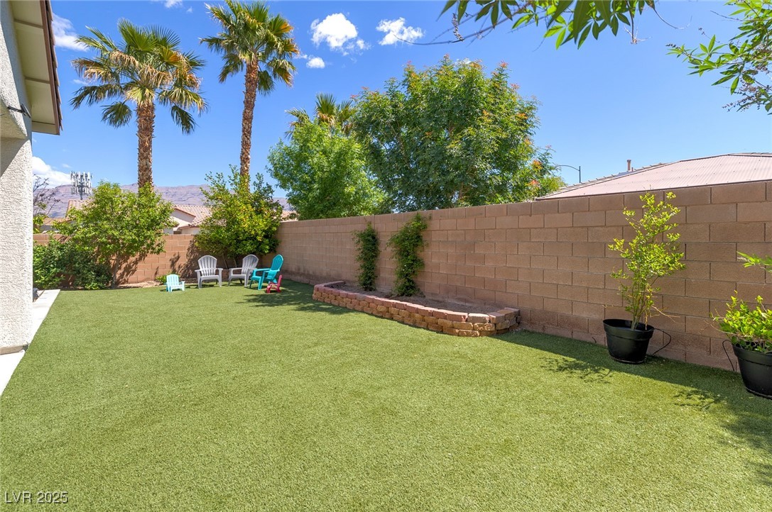 8232 Silver Vine Street