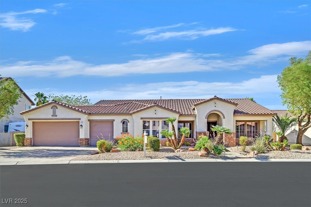 328 Hedgehope Drive