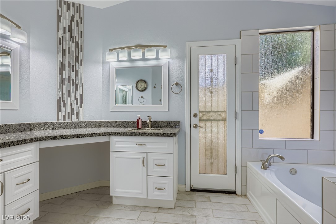 3096 Shadowridge Avenue