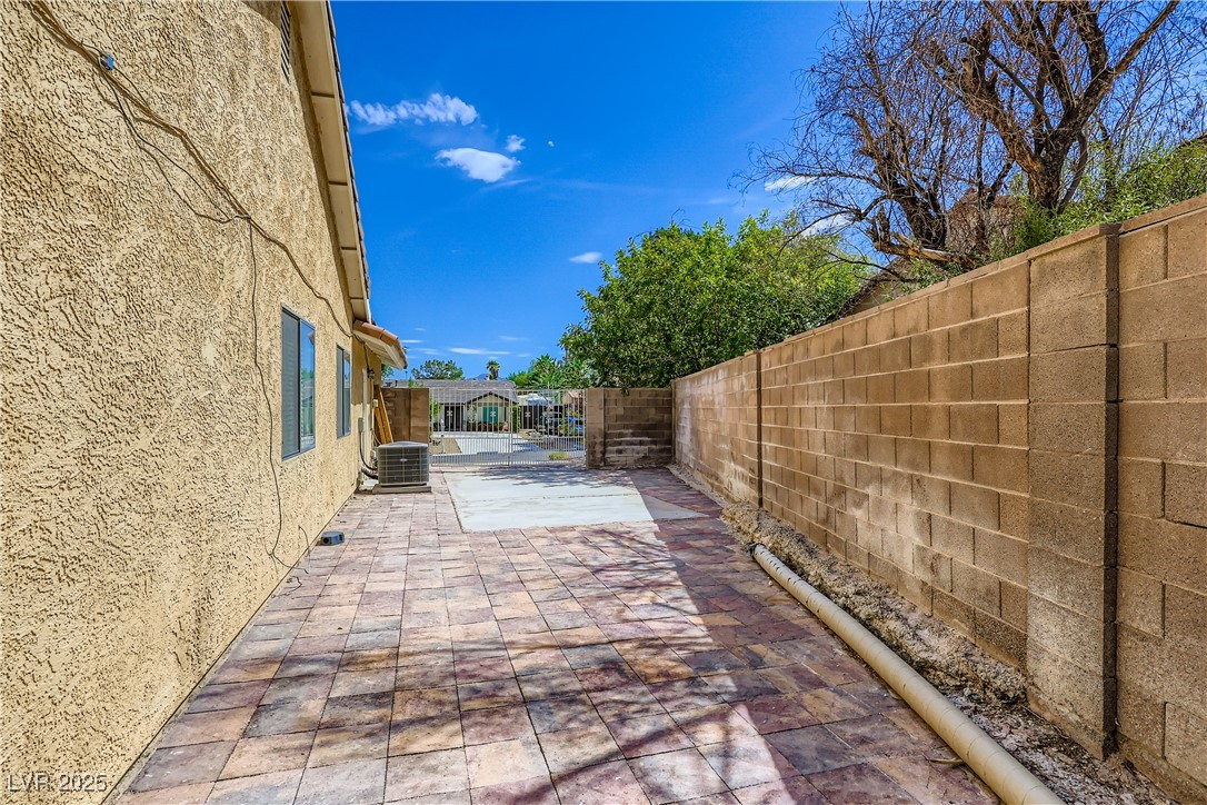 3096 Shadowridge Avenue