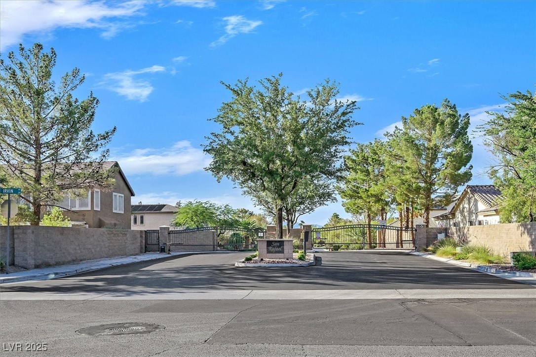 328 Hedgehope Drive