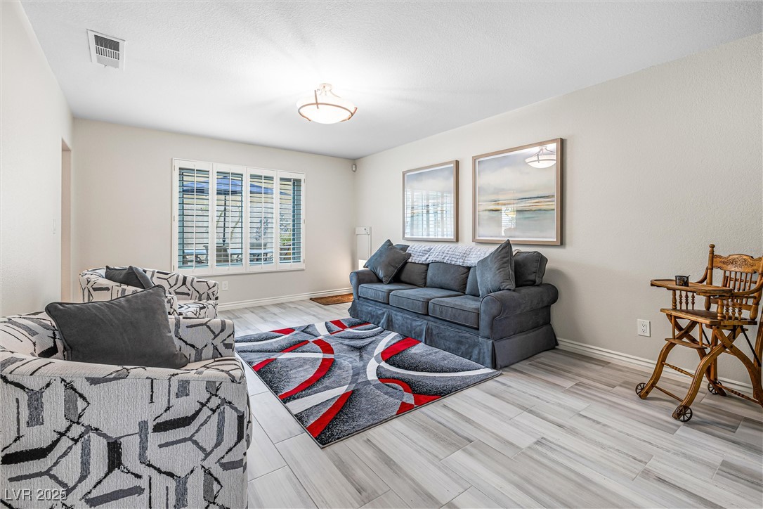 3609 Calico Cove Court