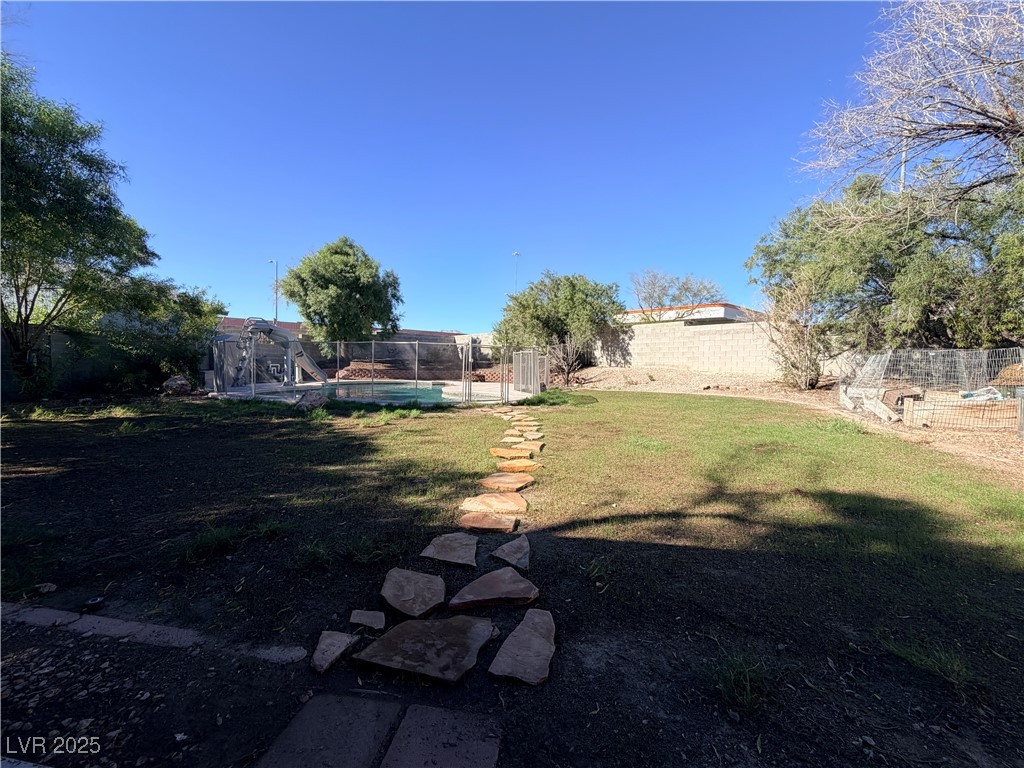 6013 Pebble Grey Lane