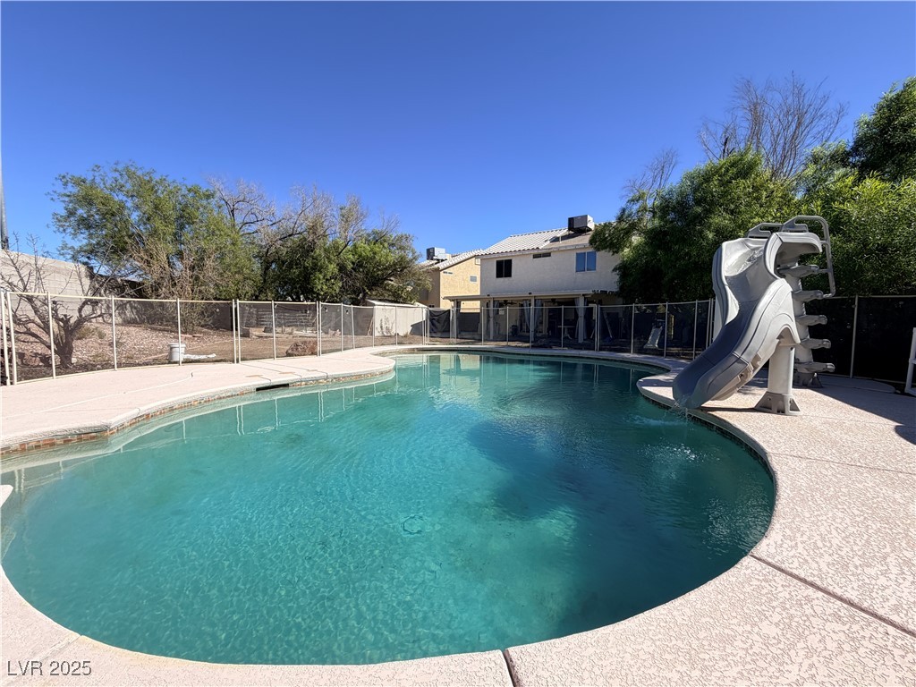 6013 Pebble Grey Lane