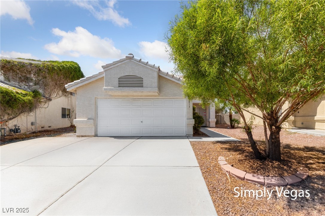 6013 Pebble Grey Lane