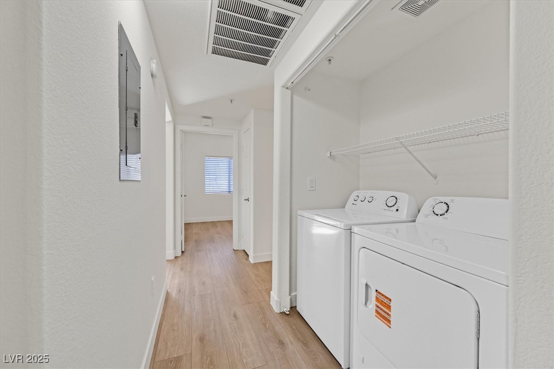 2291 West Horizon Ridge Parkway 1206