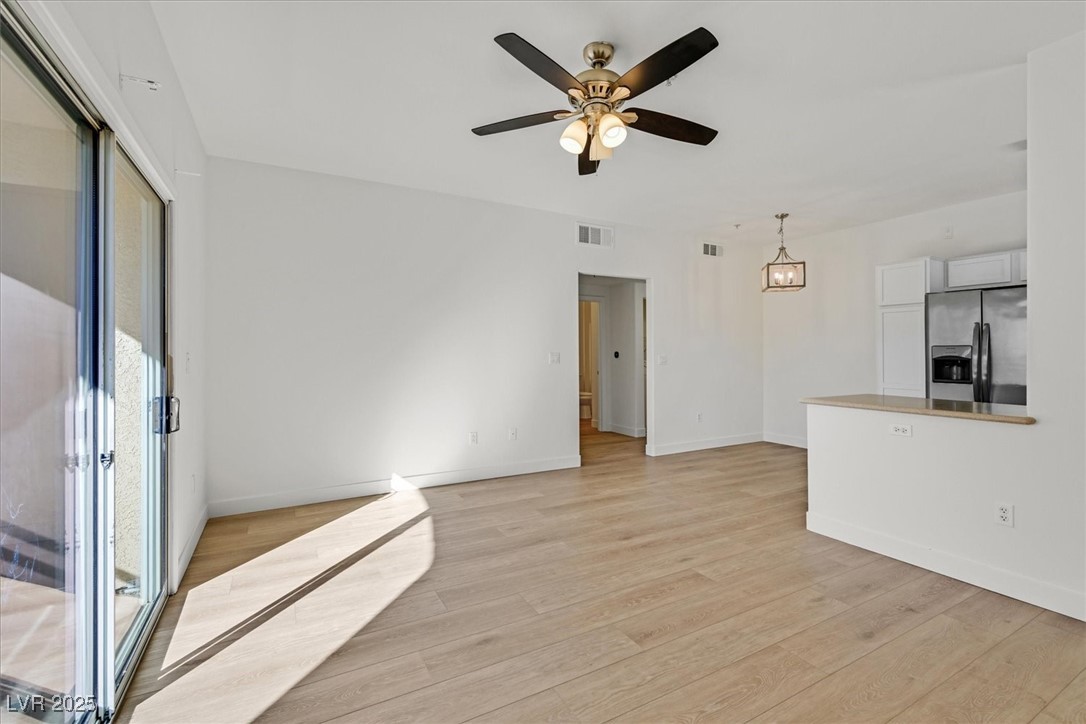 2291 West Horizon Ridge Parkway 1206