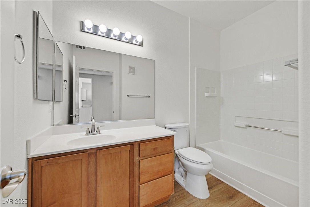 2291 West Horizon Ridge Parkway 1206