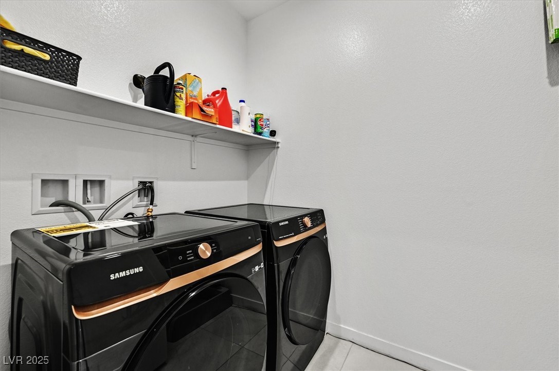 9715 Crisman Ridge Street