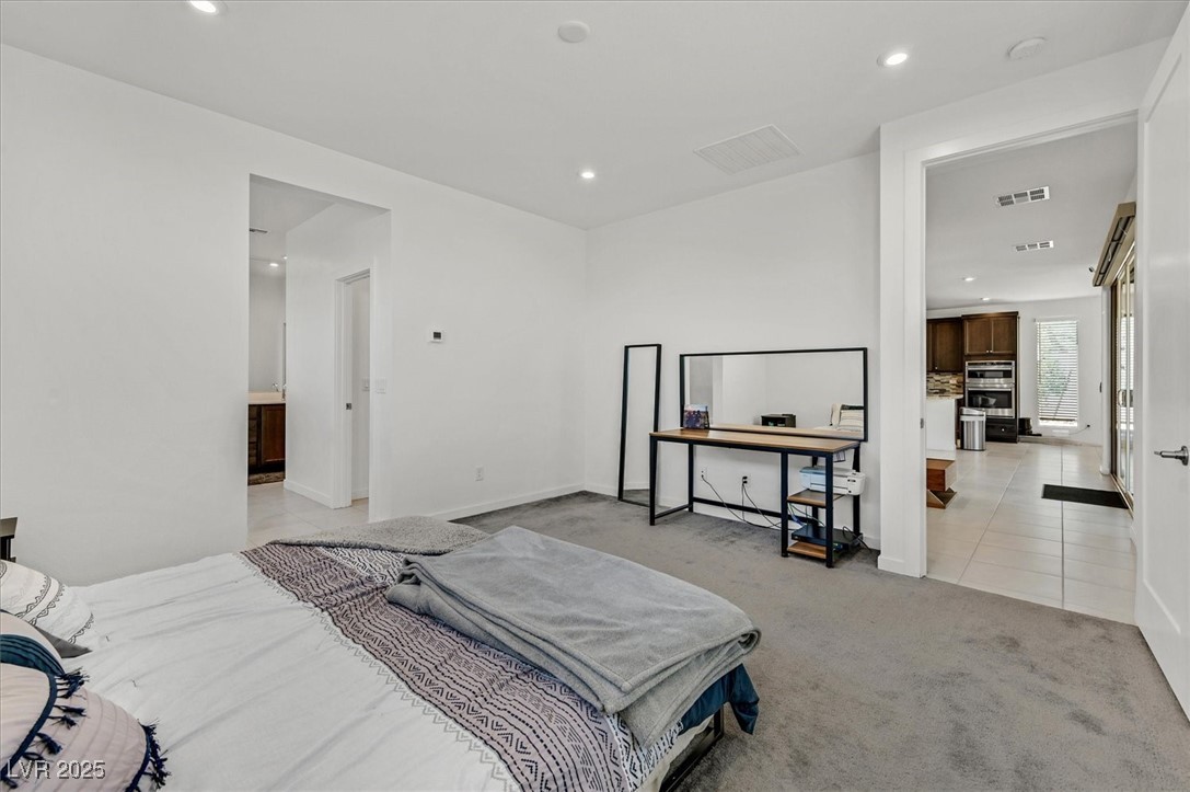 9715 Crisman Ridge Street