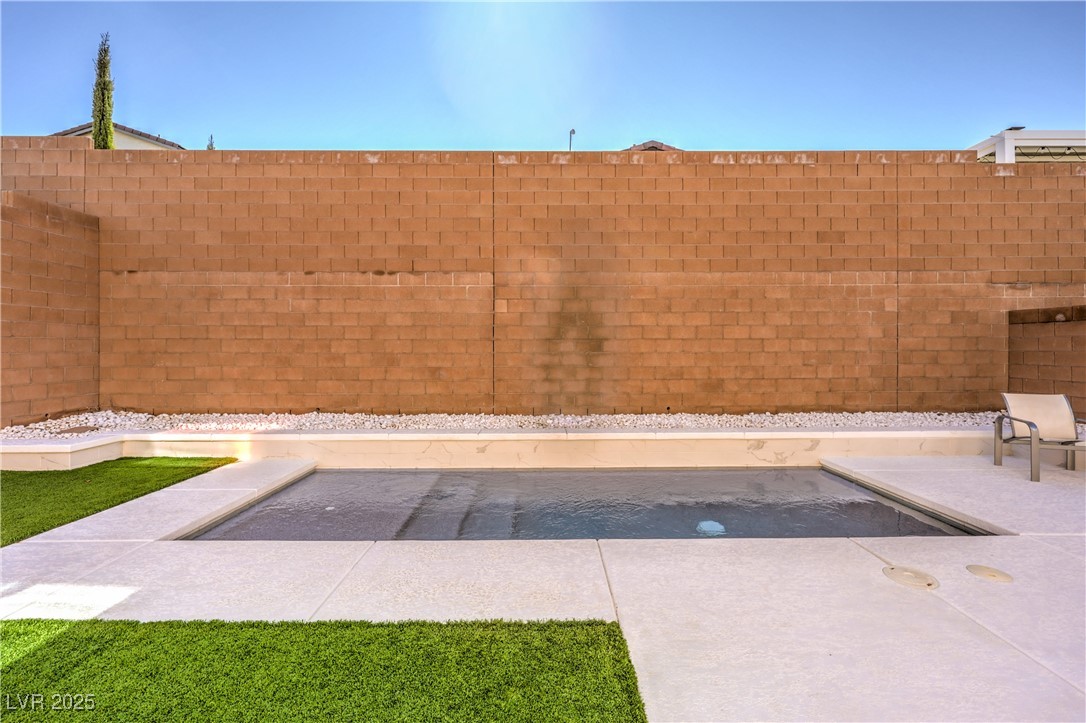 3167 Hazy Hills Avenue