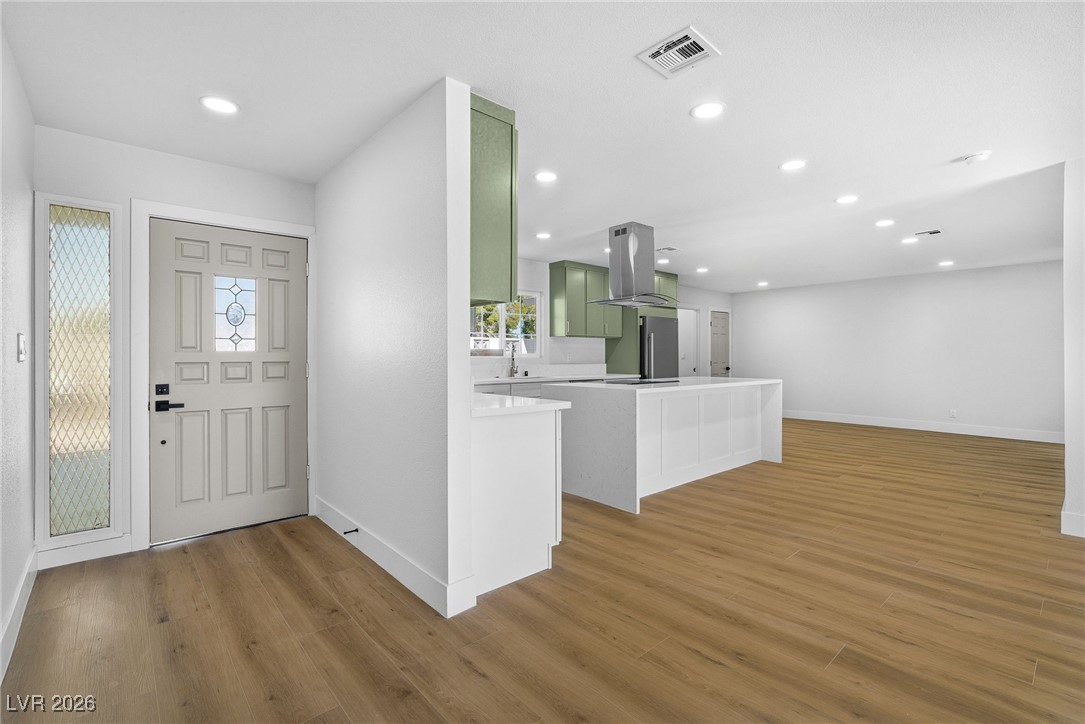 1555 Pawnee Drive