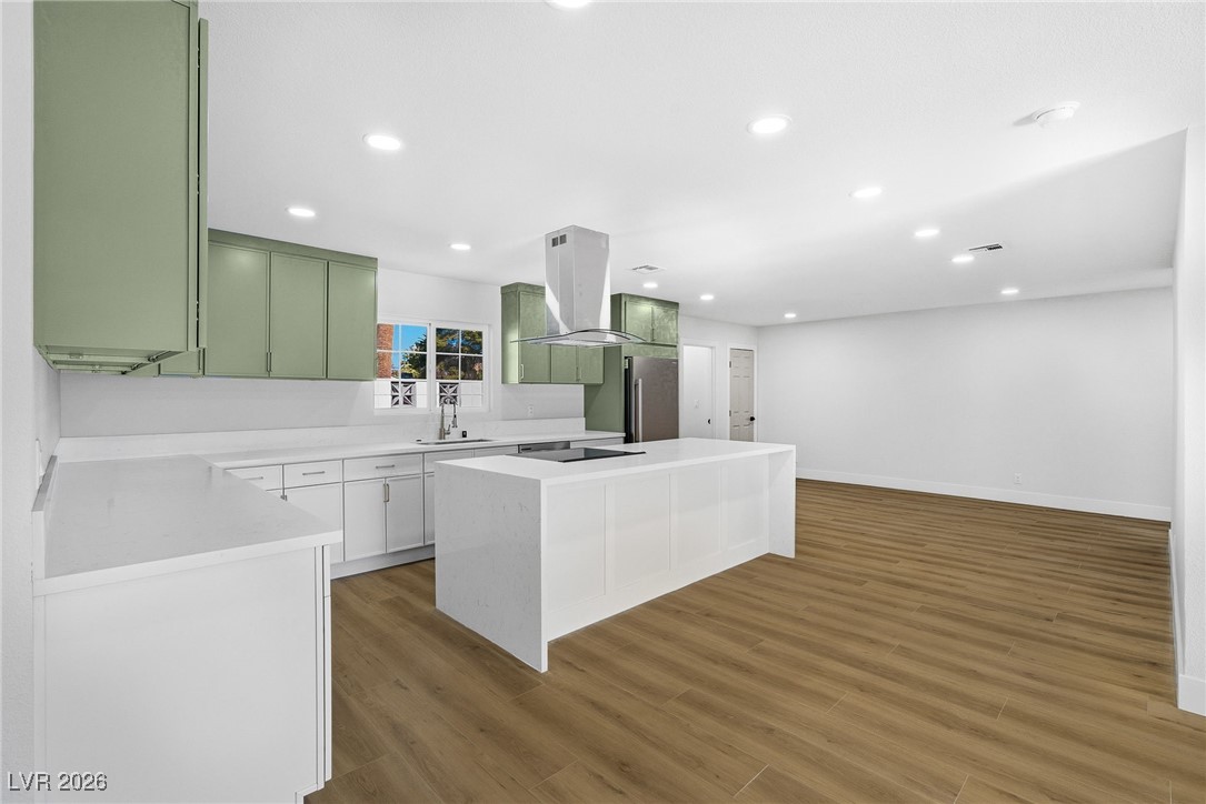 1555 Pawnee Drive