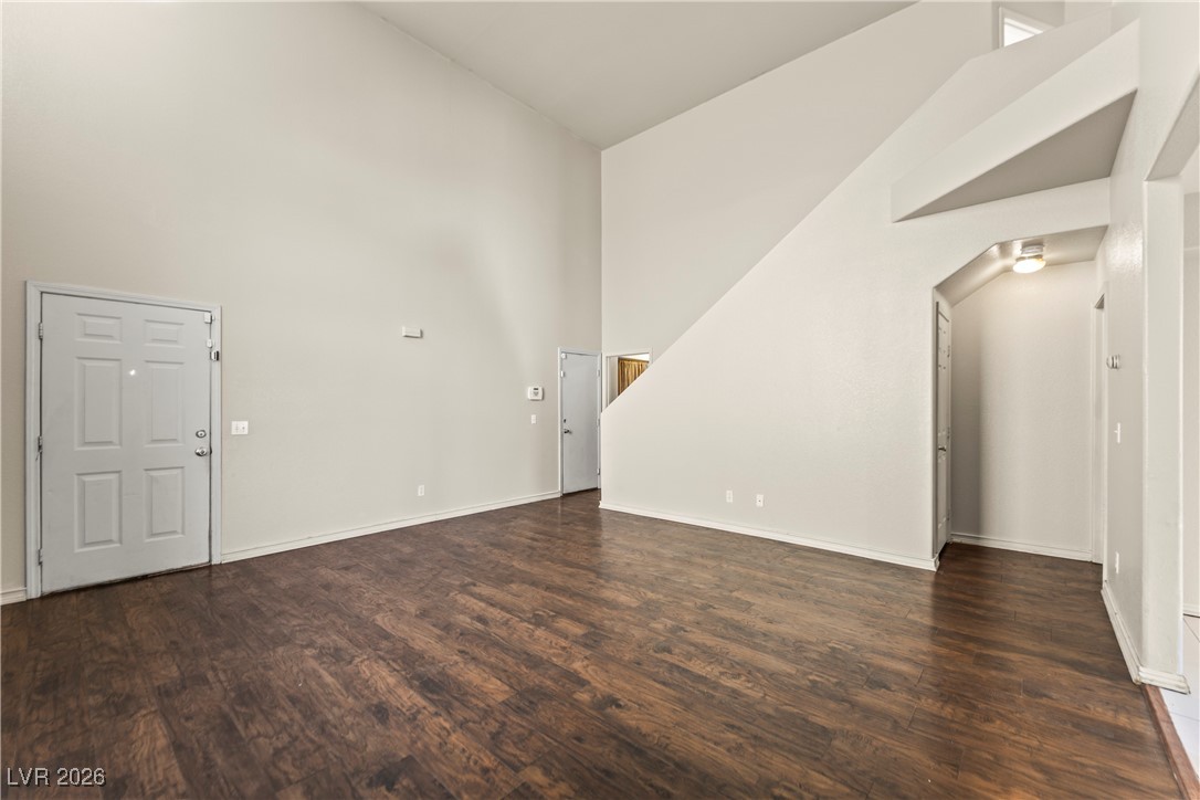 6013 Pebble Grey Lane