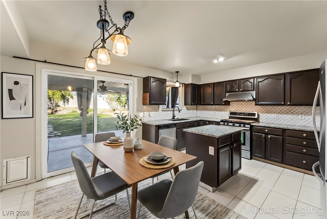 6013 Pebble Grey Lane