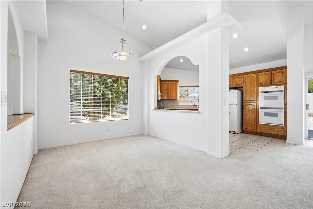 206 East Mesa Verde Lane