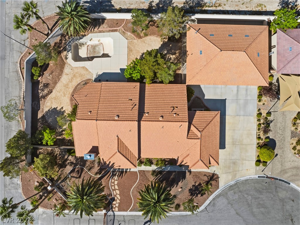 206 East Mesa Verde Lane