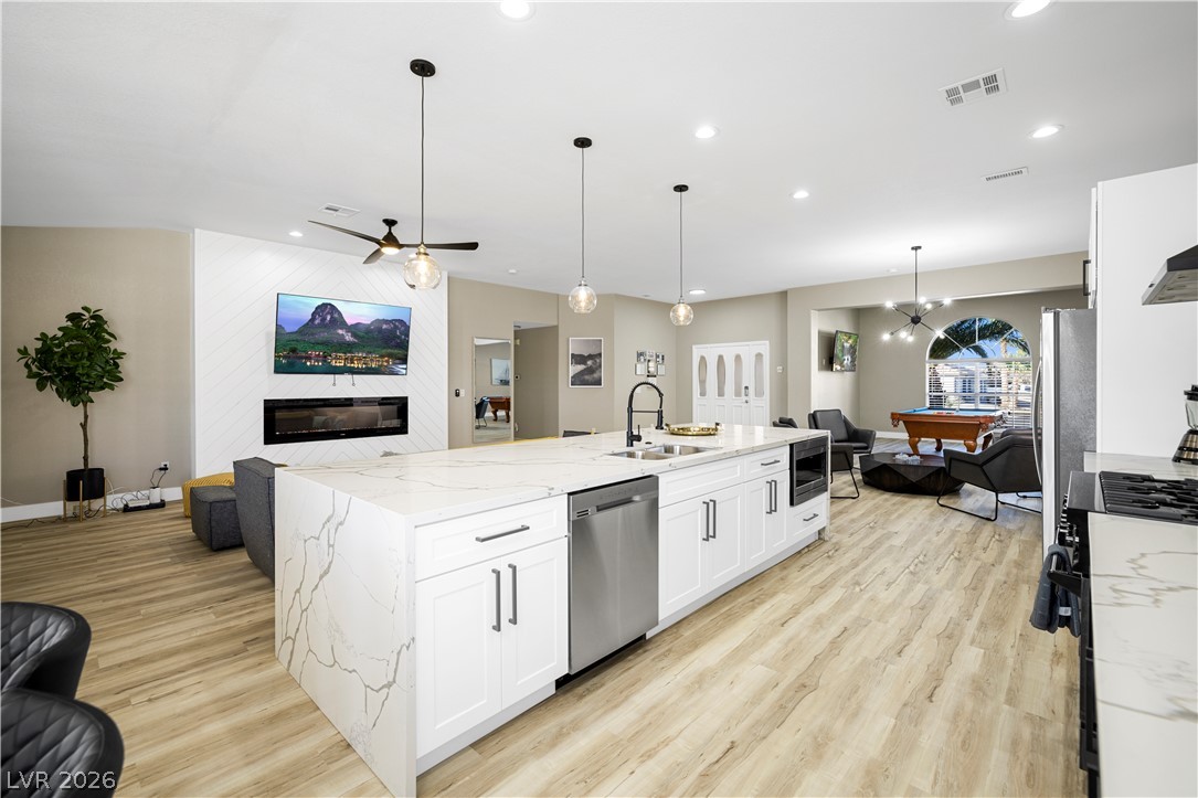 137 La Mirada Drive