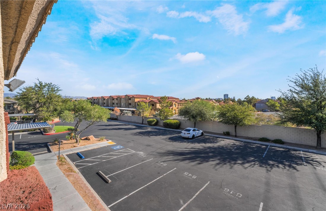 4400 South Jones Boulevard 2001