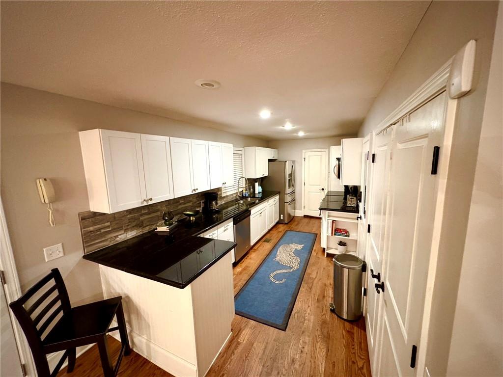 1335 Hillcrest Drive