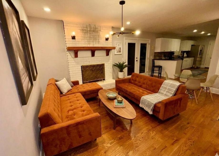 1335 Hillcrest Drive