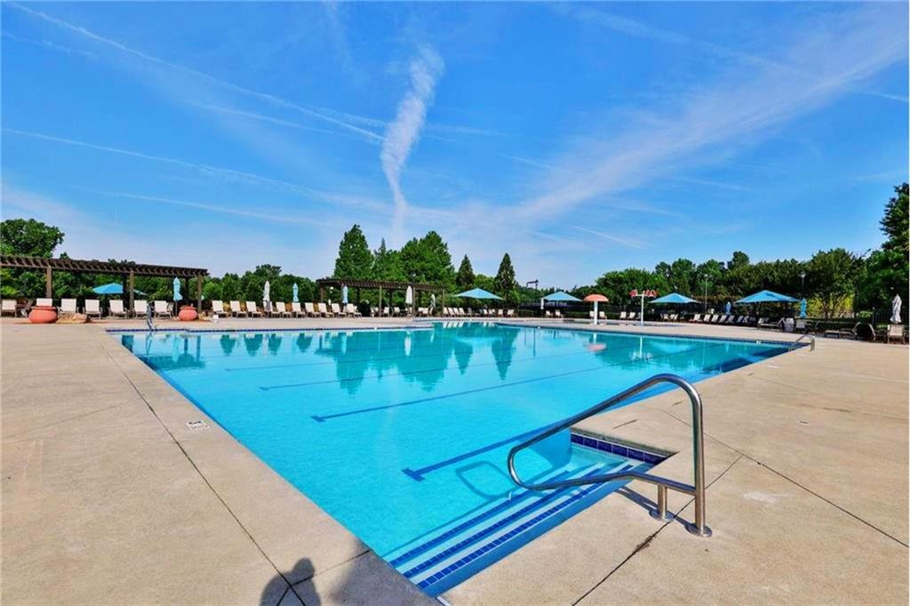 3665 Gadolinite Trail