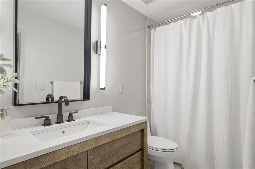 3665 Gadolinite Trail