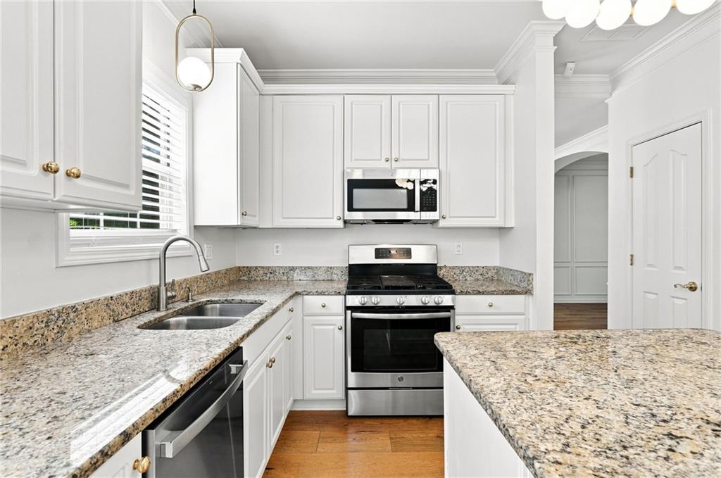450 Elgaen Court