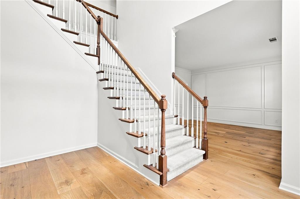 450 Elgaen Court