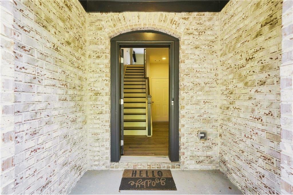 3340 Swallowtail Terrace