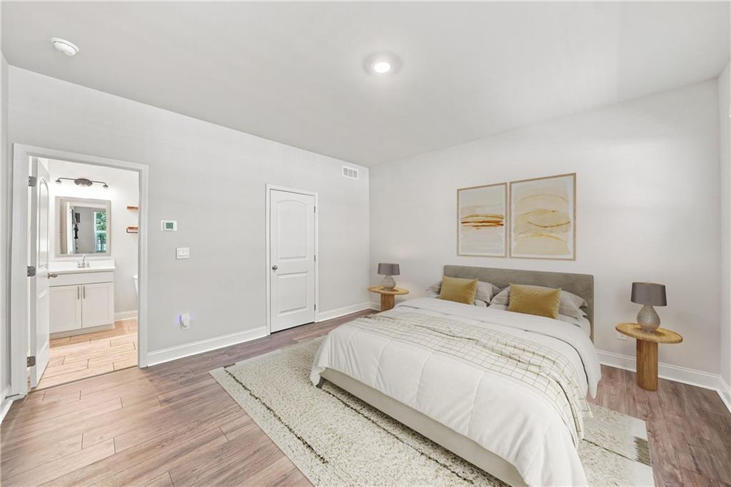 3340 Swallowtail Terrace