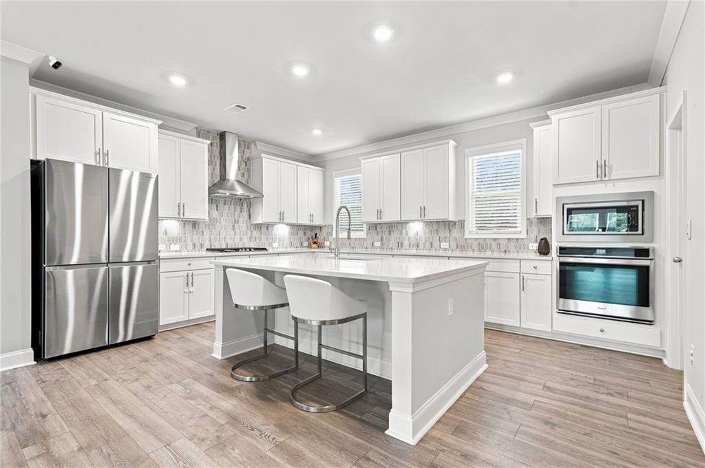 3340 Swallowtail Terrace