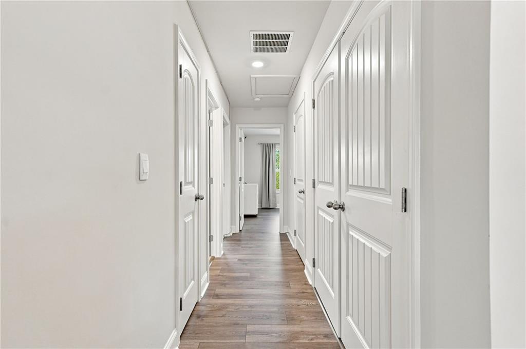 3340 Swallowtail Terrace