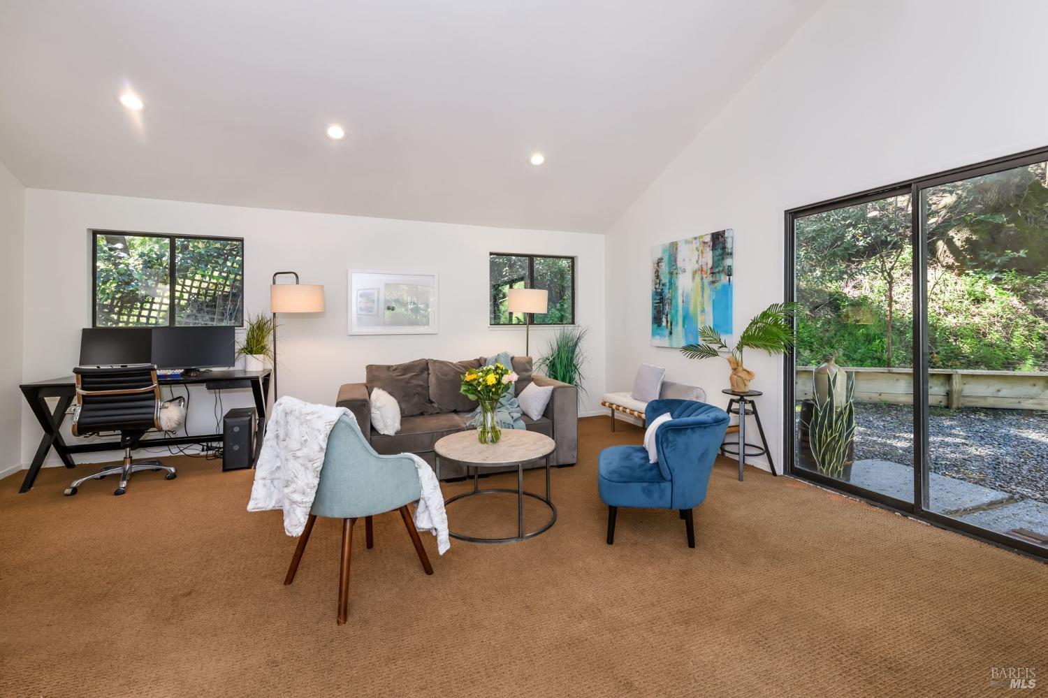 10 Angelica Court