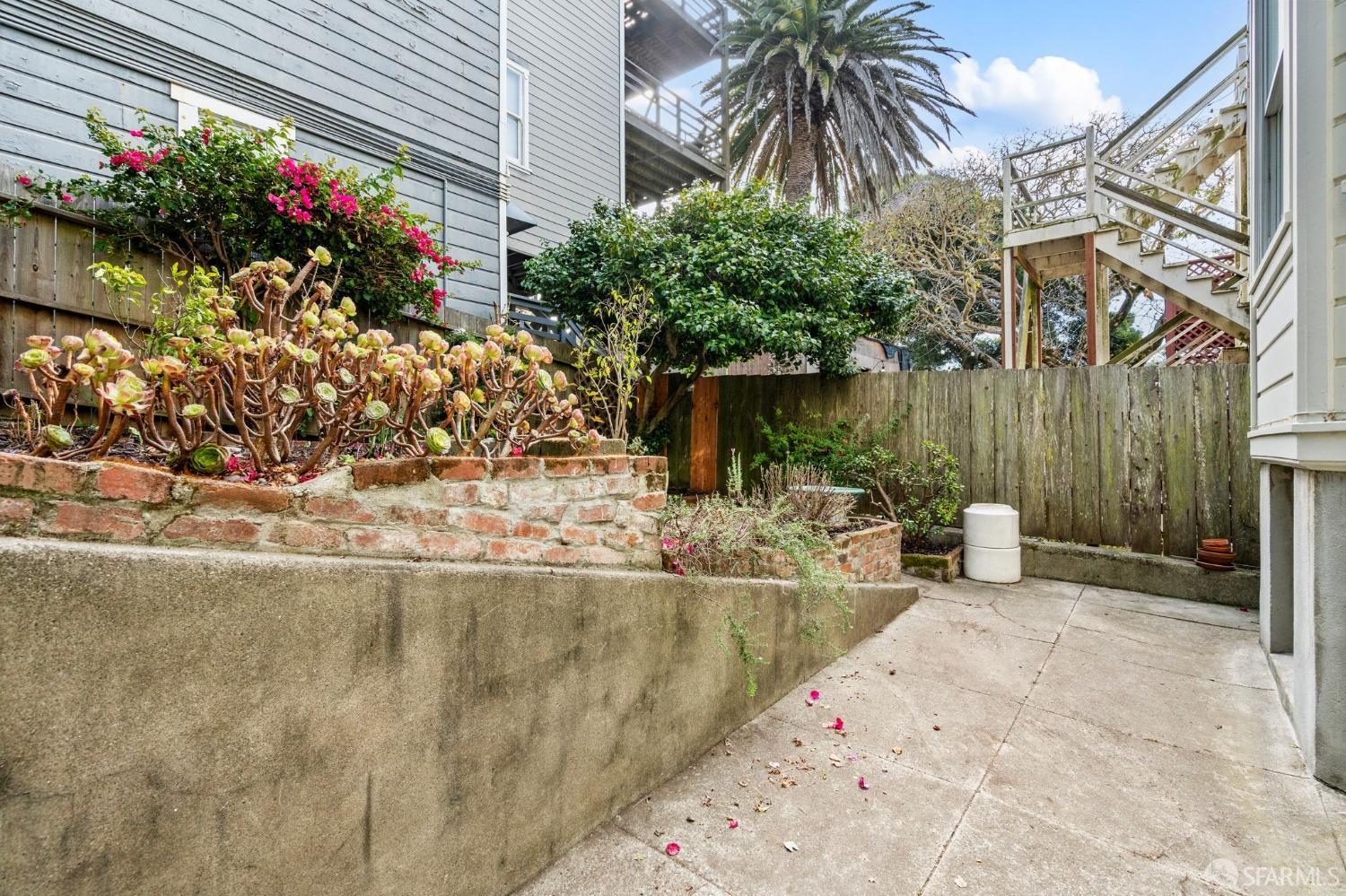 358 Pierce Street # 2